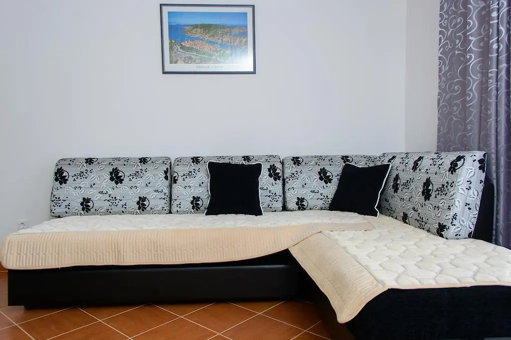 Apartments Mijo Traù Croazia
